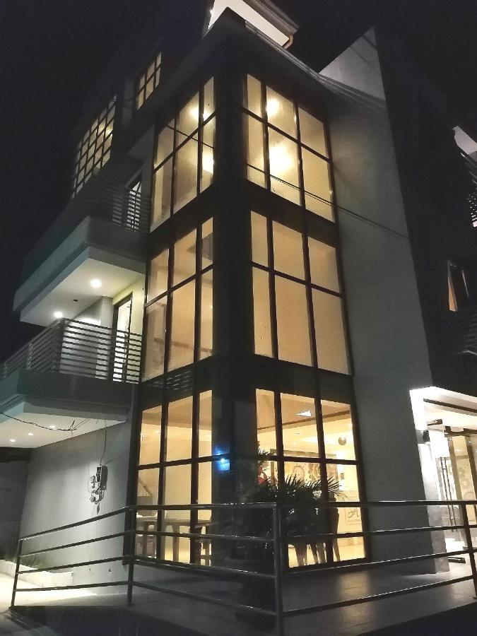 Hotel Rupert A Балер Екстериор снимка